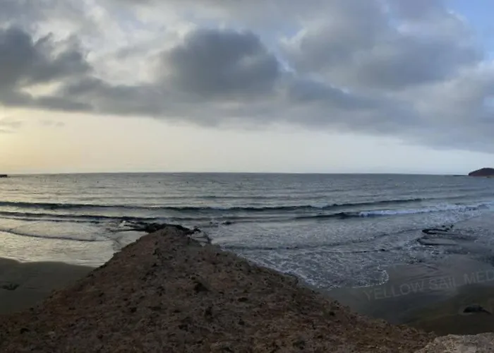 Yellow Sail Médano 2 Dormtiorios Con Parking El Médano